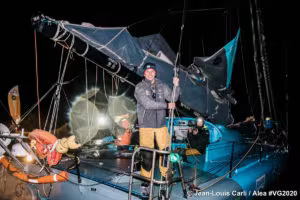 🏅 ⛵ Didac Costa vigésimo en la Vendée Globe! La vuelta al mundo en solitario - Regatas - Actualidad náutica